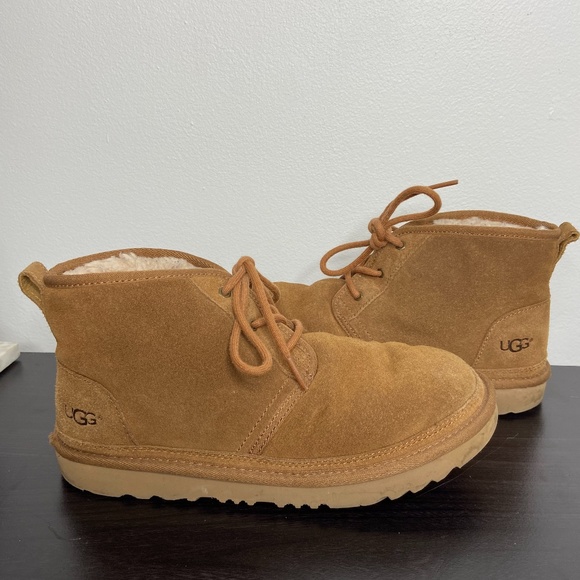 UGG Neumel Chukka Boot - Picture 2 of 4